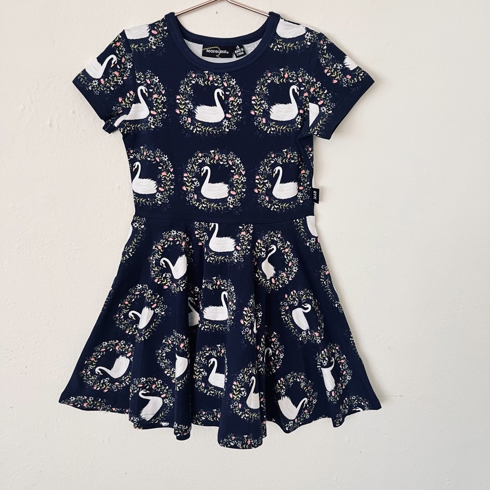 Rockyourkid Swan dress size 4 A line navy blue.